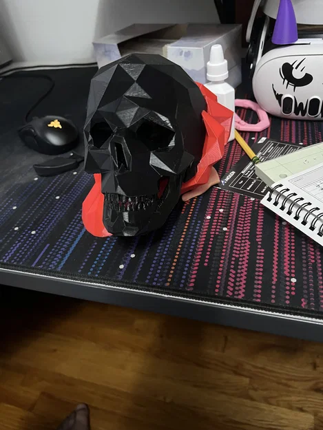 Đế Cắm Đầu Lâu Low Poly Phong Cách Bàn Tay - Image 1