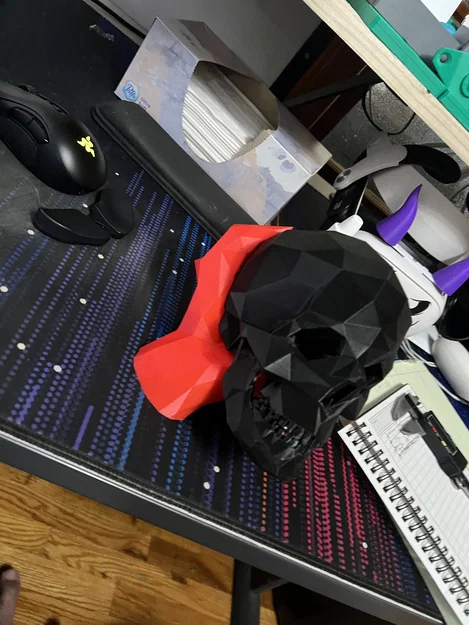 Đế Cắm Đầu Lâu Low Poly Phong Cách Bàn Tay - Image 3