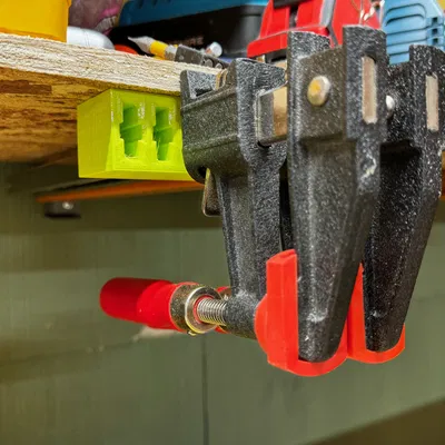 Giá Đỡ Kẹp Ngàm Dưới Bessey (OpenSCAD Parametric Tùy Chỉnh)