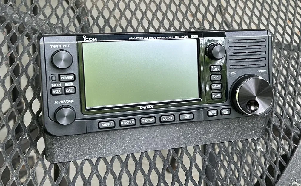 Vỏ che mặt trước Icom IC-705 - Image 2