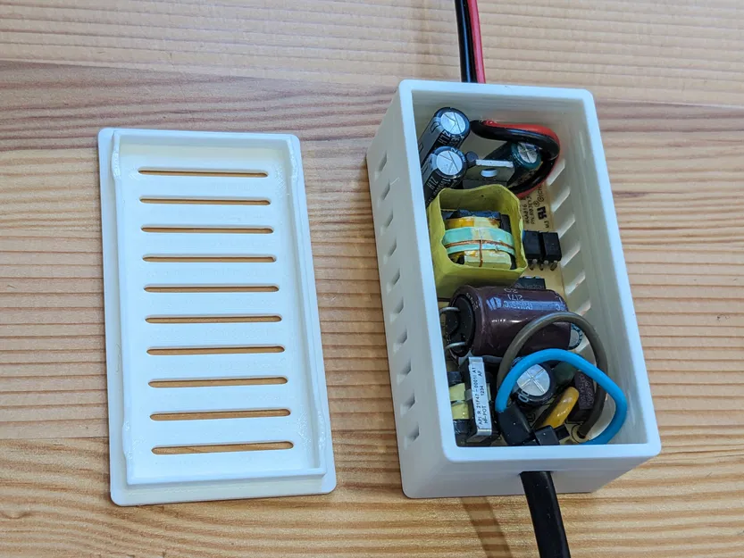 Hộp đựng module nguồn 5V - Image 1