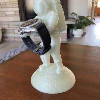 Chân Đựng Đồng Hồ Phi Hành Gia