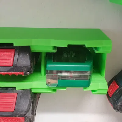 Giá đỡ pin Bosch 18 V gắn sẵn