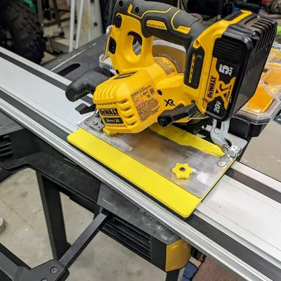 Bộ trượt cưa rãnh Dewalt DCS570B