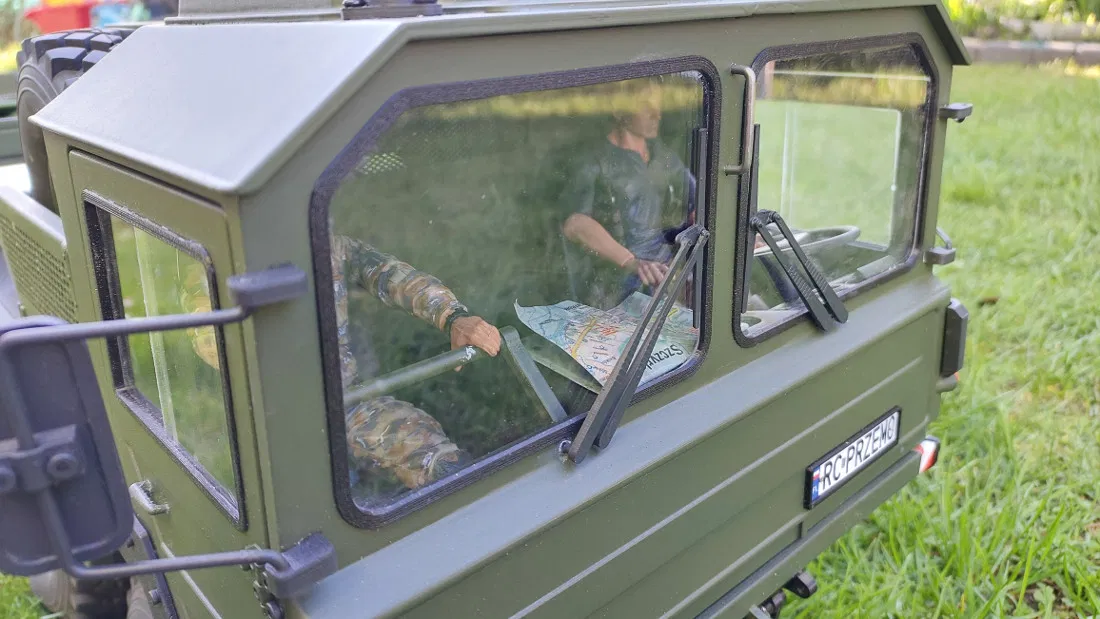 Cabin xe tải MAN tỉ lệ 1/10 - Image 12