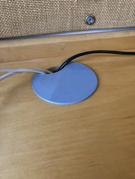 Nắp Che Lỗ Dây Cáp Bàn - Image 3