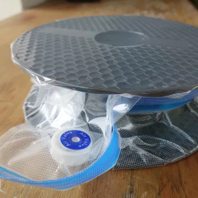 Dụng Cụ Giữ Khoảng Trống Cho Máy Hút Chân Không