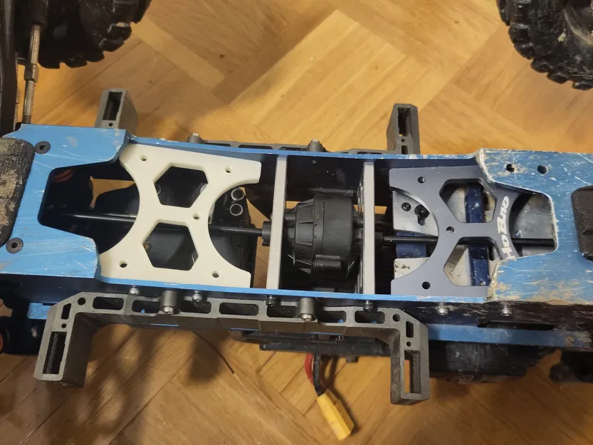 Tấm Chắn Trượt & Chắn Bùn Cho Hobao Hyper MTX - Image 1