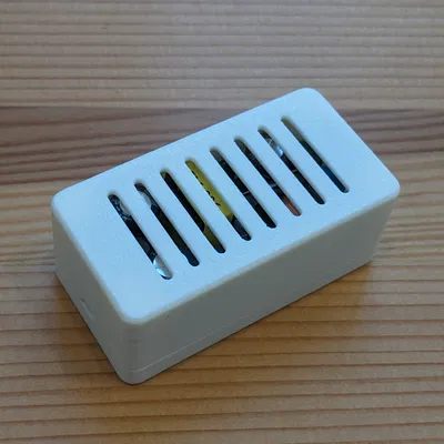 Hộp đựng bo mạch nguồn đơn giản