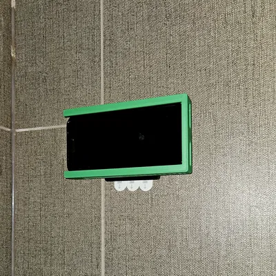 Giá Đỡ/Kệ Điện Thoại Nhà Tắm