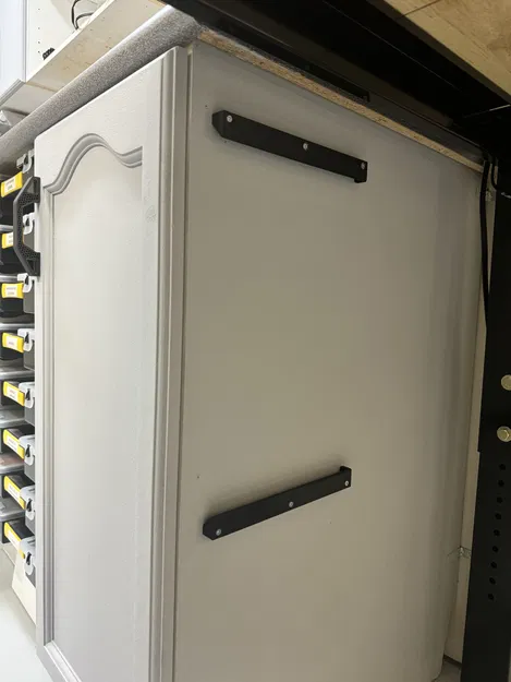 Chân trượt cho Ghế đẩu Costco - Image 2