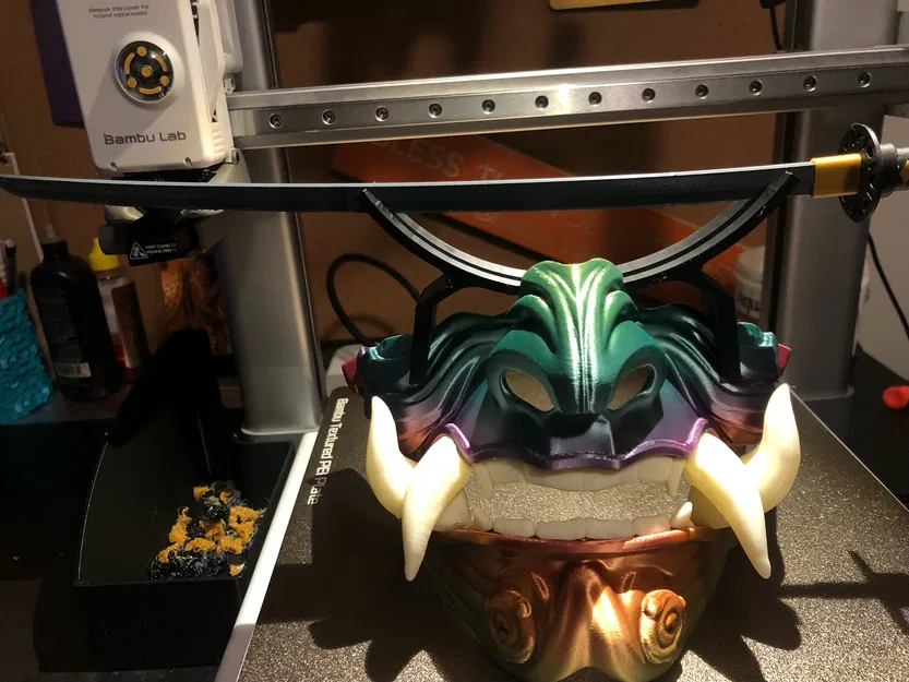 Giá Đỡ Mini Katana Cho Mặt Nạ Samurai - Image 1