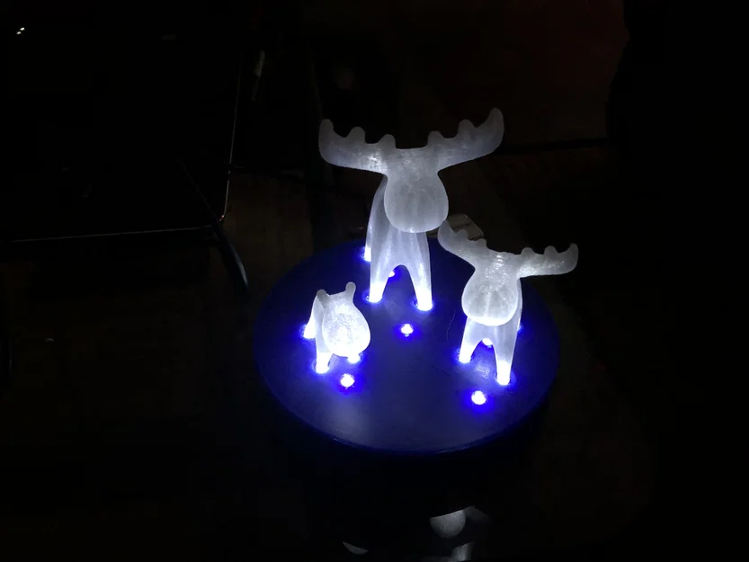 Chân đế Đèn Trang trí Hươu Tự Làm - Image 1