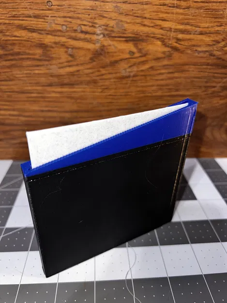 Hộp Đựng Bảng Màu Thử - Image 1