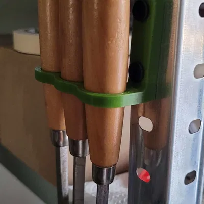 Giá đỡ dụng cụ 18mm cho kệ tầng