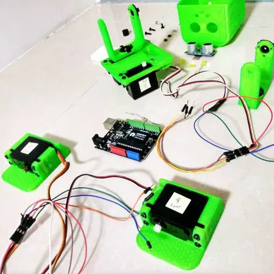 Robot hai chân Tito