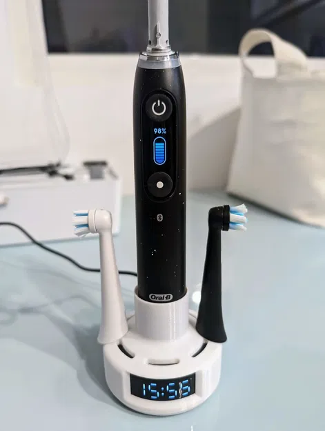 Đế cắm bàn chải đánh răng Oral-B iO 10 - Image 1