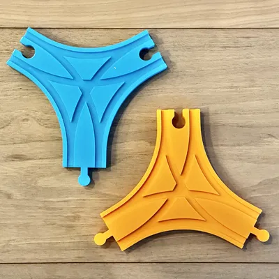 Ngã Ba Đường Ray Tàu 3 Chiều - Brio