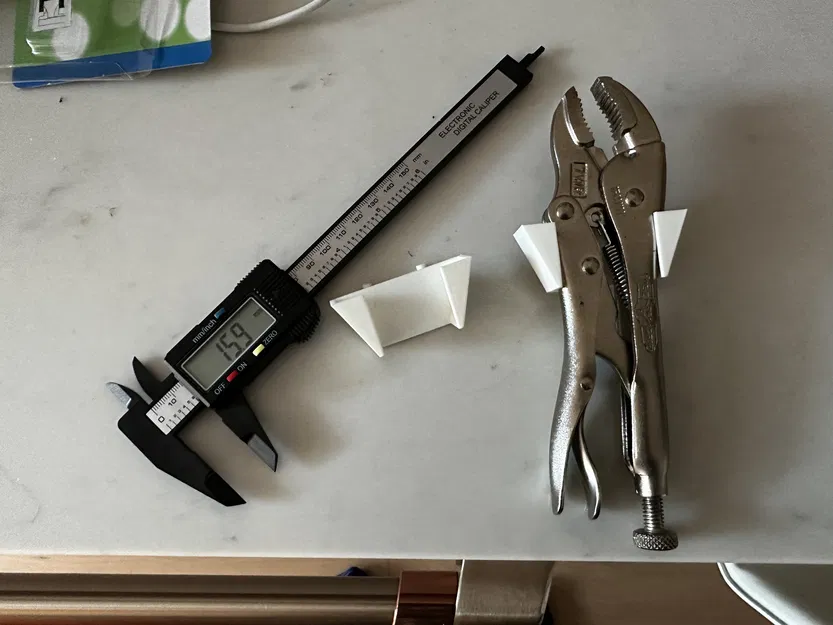 Kệ giữ kìm kẹp vice grip / kìm kẹp gắn bảng pegboard - Image 5