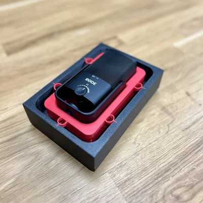 Mẫu Hộp Đựng Micro Rode