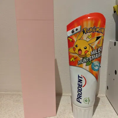 Hộp đựng bàn chải đánh răng có nắp