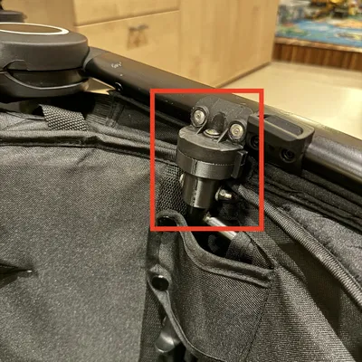 Bộ phận thay thế cho xe đẩy PETITE&MARS (vị trí chân)