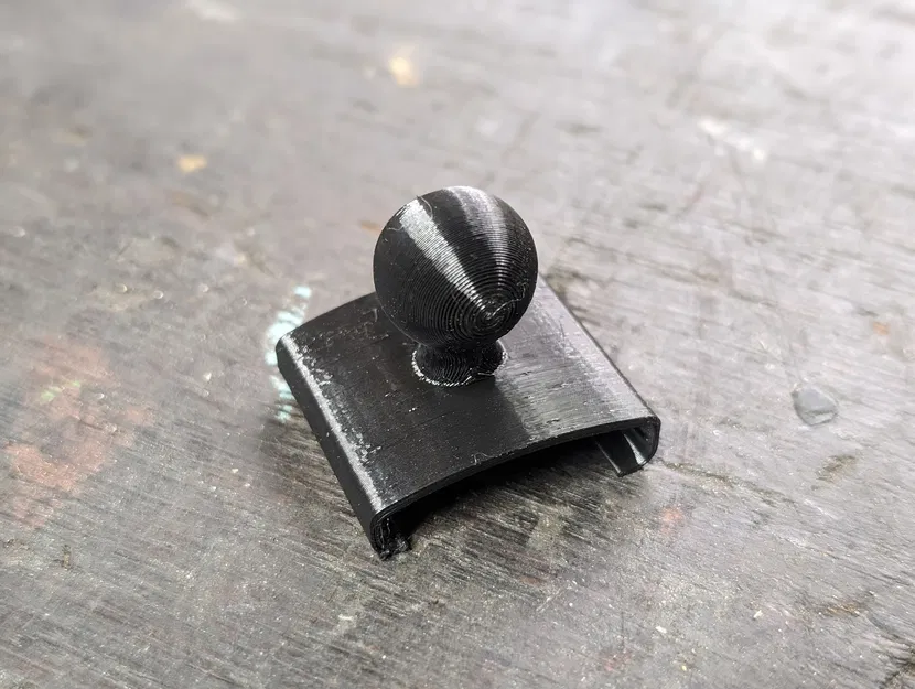 Giá đỡ điện thoại Ford Galaxy - Image 1