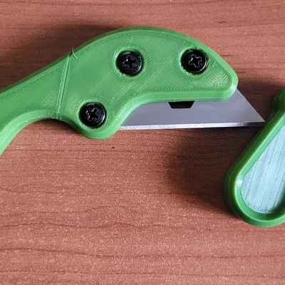 Makers Edge - Dao Rọc Giấy Có Vỏ Bảo Vệ