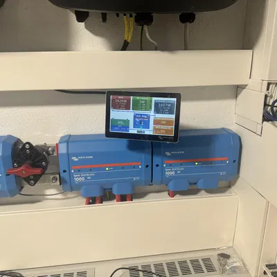 Vỏ Victron GX Touch 70