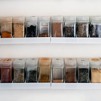 Kệ đựng gia vị cho hũ vuông (40 mm)