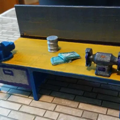 Bàn làm việc đơn giản cho xưởng mô hình