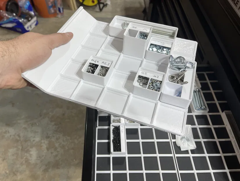 Khay Vận Chuyển Gridfinity - Image 1