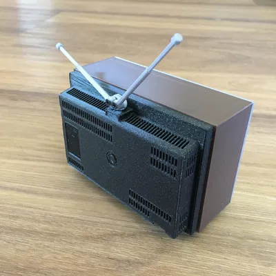 Vỏ TV Retro cho Raspberry Pi