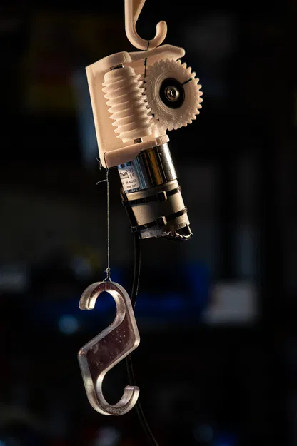 Tời mini Lil Winch V2 - Image 1