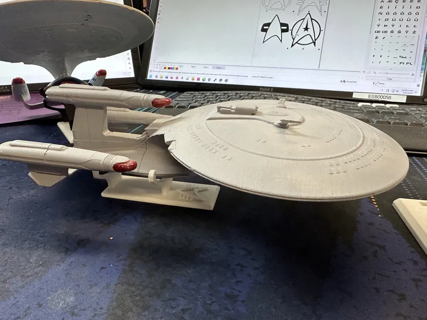 Giá đỡ mô hình Star Trek Lớp Galaxy/Nebula - Image 5