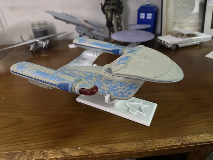 Giá đỡ mô hình Star Trek Lớp Galaxy/Nebula - Image 11