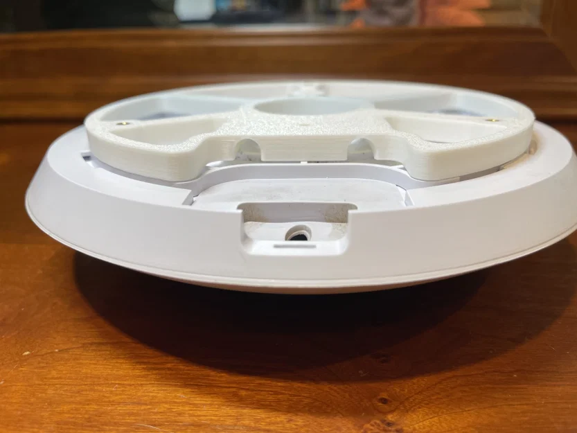 Tấm Adapter Gắn Ubiquiti U6 Long-Range - Image 4
