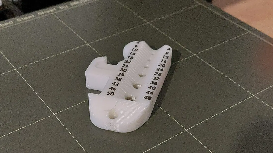 Đồ đa năng móc khóa đo ốc vít - Image 1