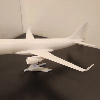 Mô Hình Embraer E175 Tỉ Lệ 1:100