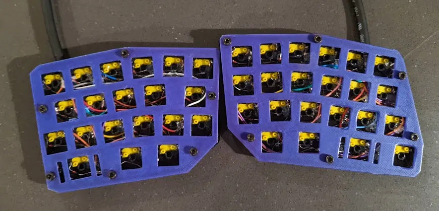 Bàn phím Split có đế cắm hotswap đấu dây - Image 4