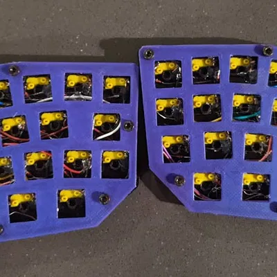 Bàn phím Split có đế cắm hotswap đấu dây