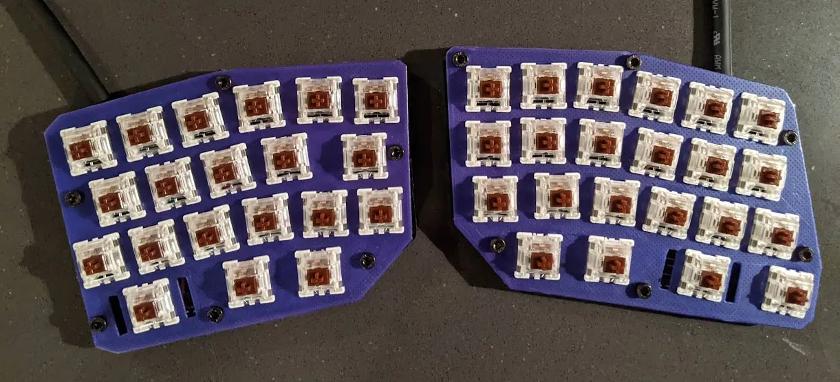 Bàn phím Split có đế cắm hotswap đấu dây - Image 5