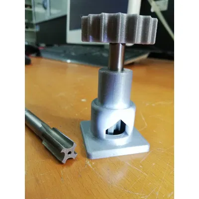 Dụng Cụ Hỗ Trợ Ren M12x0.5