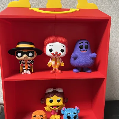 Kệ Trưng Bày Happy Meal