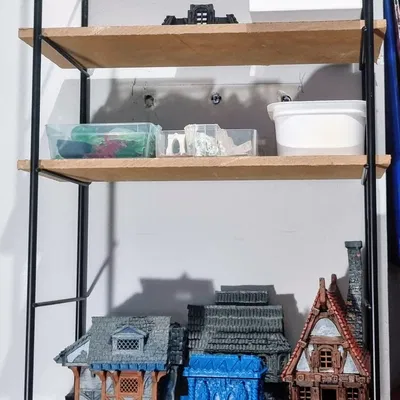 Tái Chế Kệ Dây CD/DVD Thành Kệ Treo Tường Bằng Pat In 3D