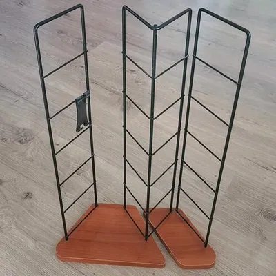 Tái Chế Kệ Dây CD/DVD Thành Kệ Treo Tường Bằng Pat In 3D