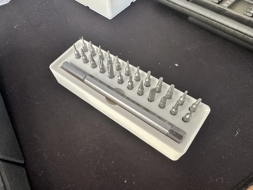 Giá đỡ tua vít chính xác Gridfinity - Image 1