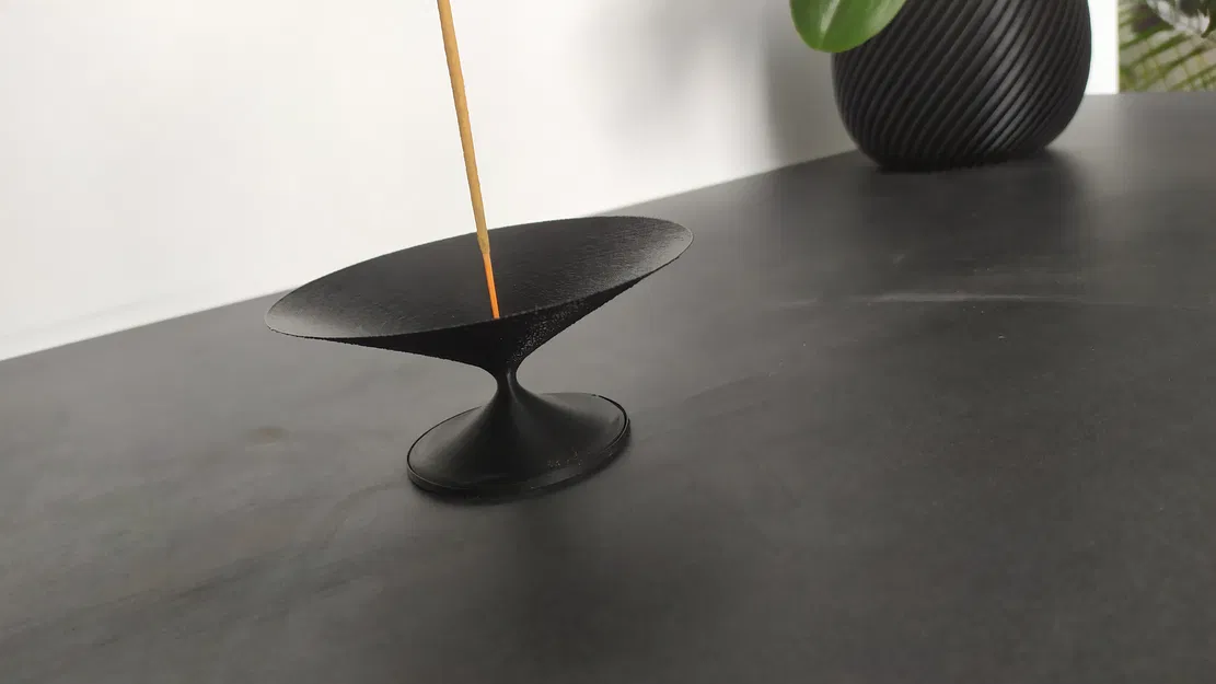 Chỗ Cắm Nhang Tàn Thuốc Có Gạt Tàn Đơn Giản - Image 1