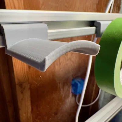 Móc cuộn băng keo cho thanh nhôm 3030