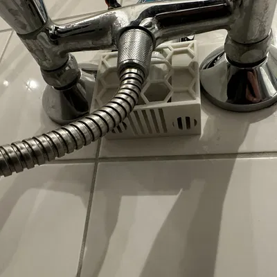 Kệ Để Đồ Nhà Tắm / Shower Holder